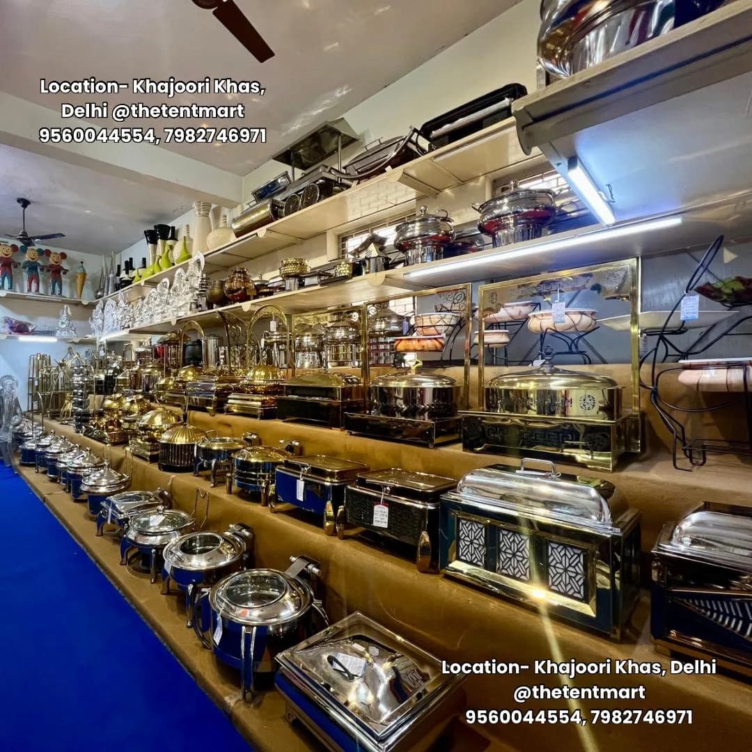 Showroom shelving, chafing dishes and catering brassware