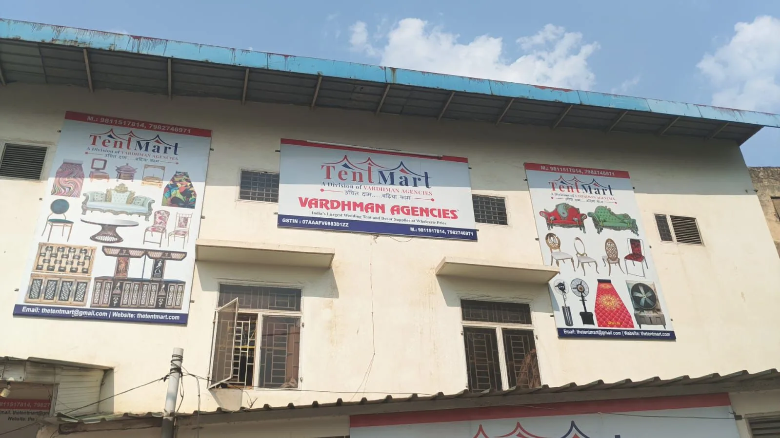 Vardhman Agencies showroom facade, Khajoori Khas, Delhi